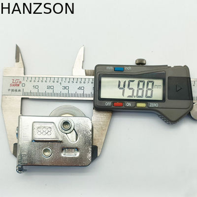 লোহা দস্তা পায়খানা সহচরী দরজা রোলার উপাদান জারণ পৃষ্ঠ মরিচারোধী